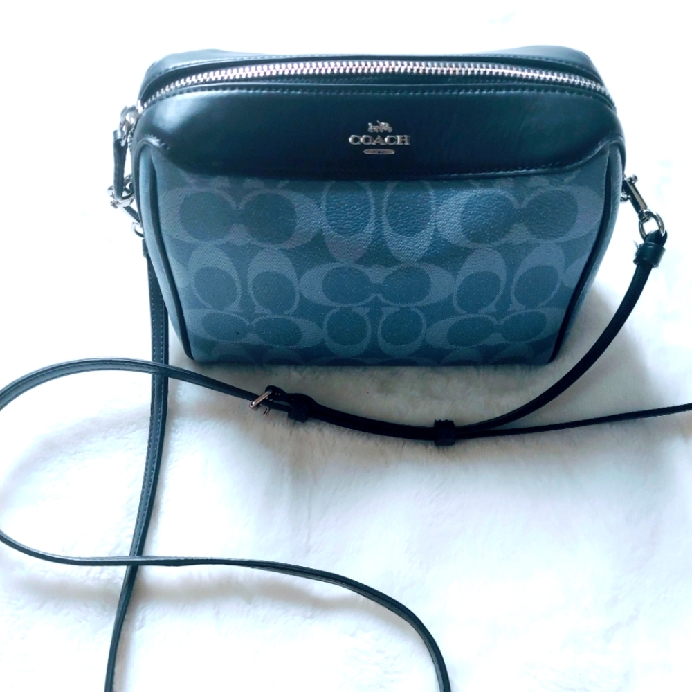 Coach Bennett purse.